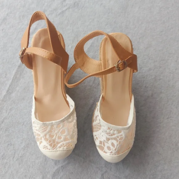 Womens platforms sandals. - Picture 2 of 6